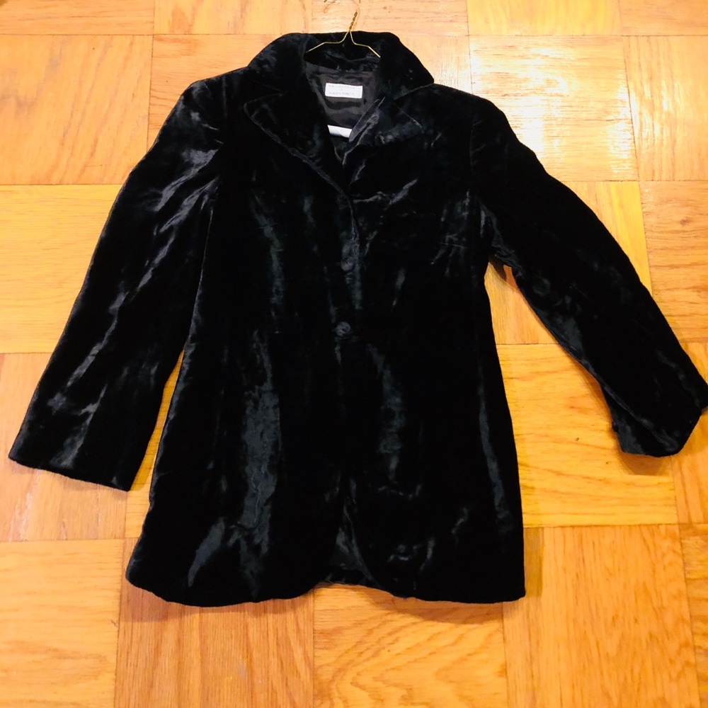 Black velvet Philosophy blazer. size 6.